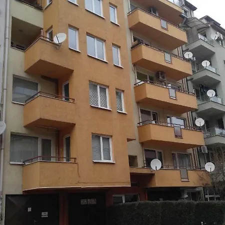 Modern Center *