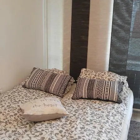 Apartman Modern Center Szófia