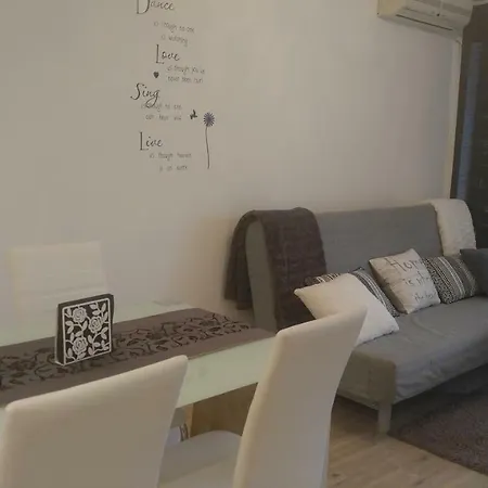 Apartman Modern Center Szófia