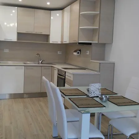 Modern Center Apartment Sofia