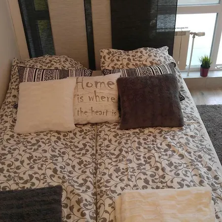 Modern Center アパート ソフィア